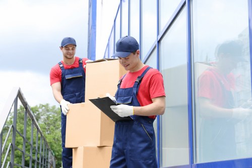 Mobile self storage container delivered in Bankside street